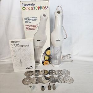 Salton Electric Cookie Press with Accessories